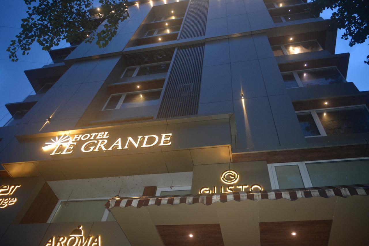 Hotel Le Grande Mumbai Exterior foto